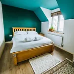 Mansell Road - Trendy Loft With Free Parking 公寓 布里斯托