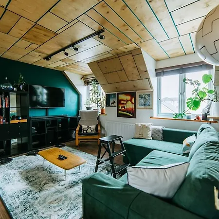 公寓 Mansell Road - Trendy Loft With Free Parking