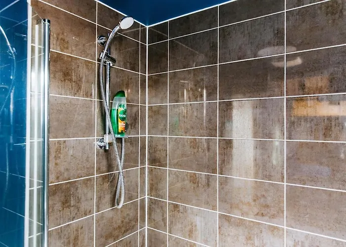 Mansell Road - Trendy Loft With Free Parking Lägenhet Bristol