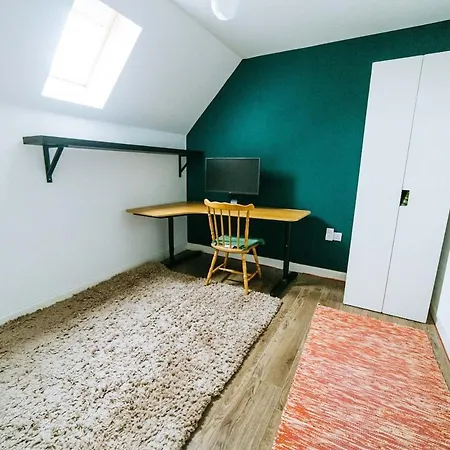 Daire Mansell Road - Trendy Loft With Free Parking Bristol