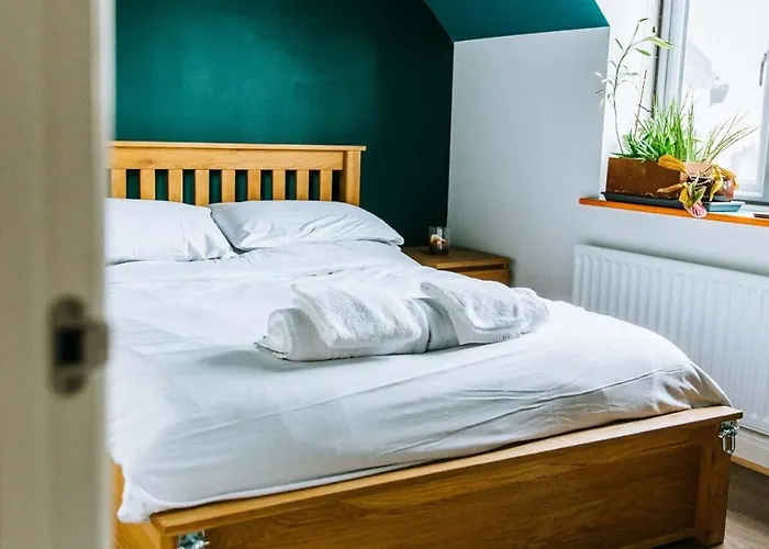 Mansell Road - Trendy Loft With Free Parking Daire Bristol